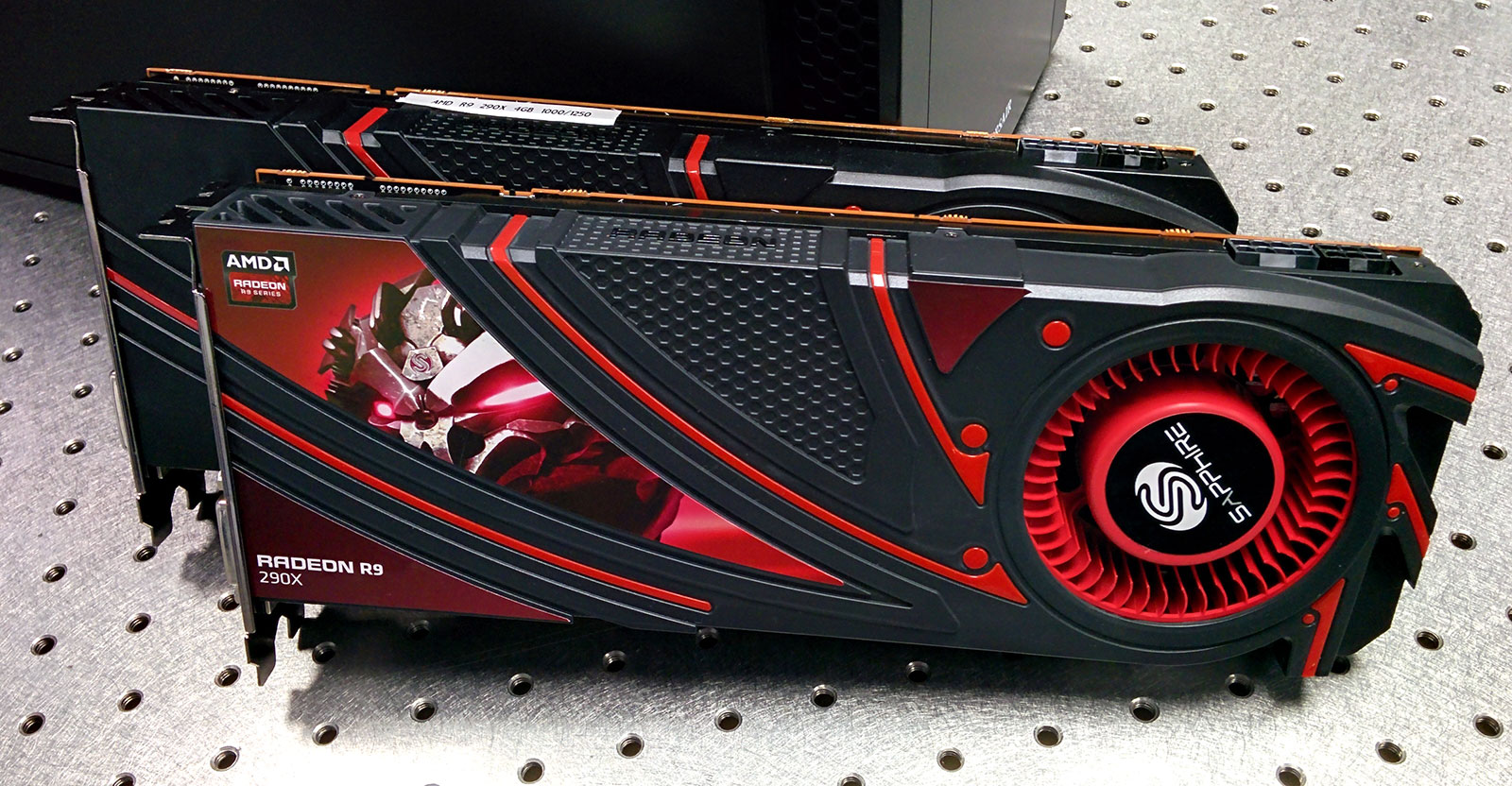 Retail Radeon R9 290X Frequency Variance Issues Still Present